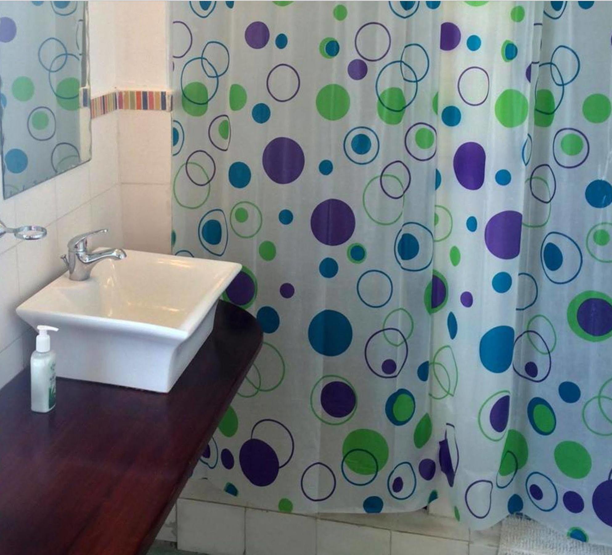 Casa Del Rayo Verde Hotelito Solidario ポルトベロ エクステリア 写真